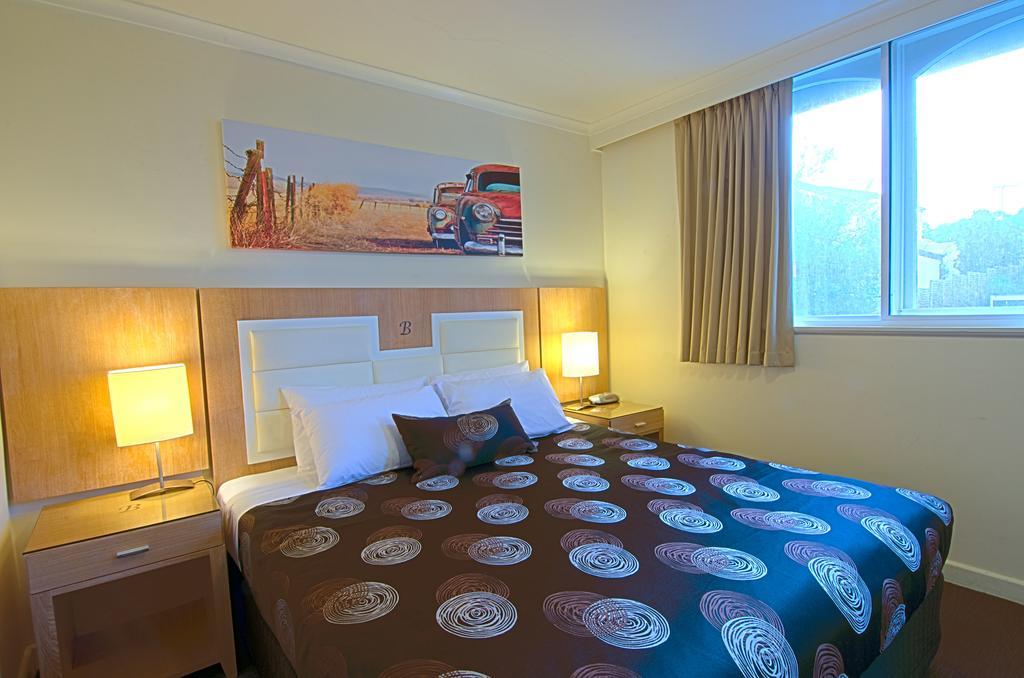 Park Squire Motor Inn & Serviced Apartments Melbourne Szoba fotó