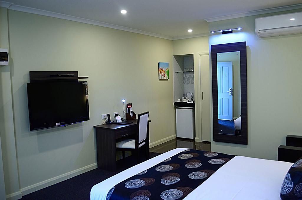Park Squire Motor Inn & Serviced Apartments Melbourne Kültér fotó