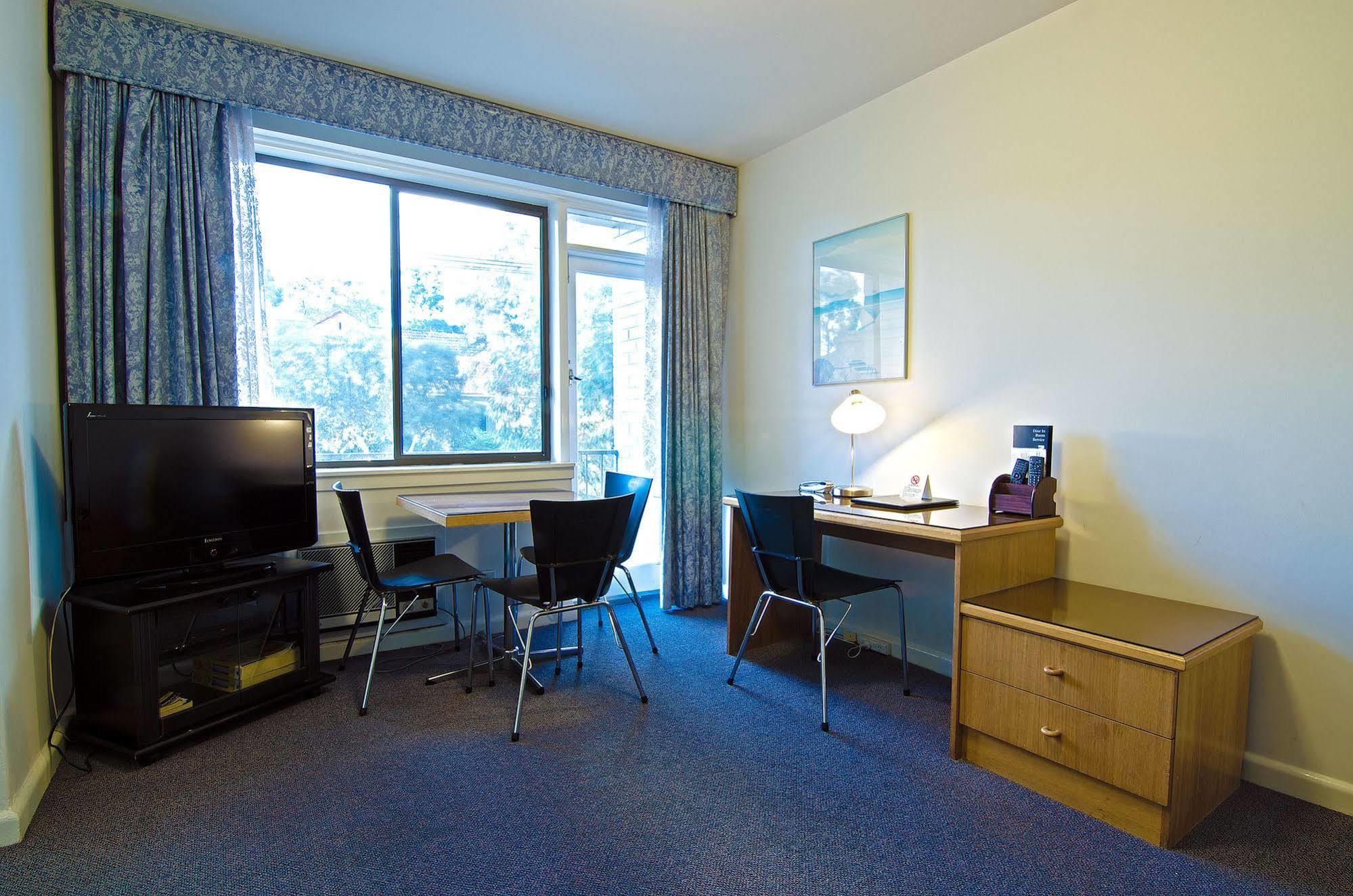 Park Squire Motor Inn & Serviced Apartments Melbourne Kültér fotó